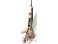 Old model, toy rocket.