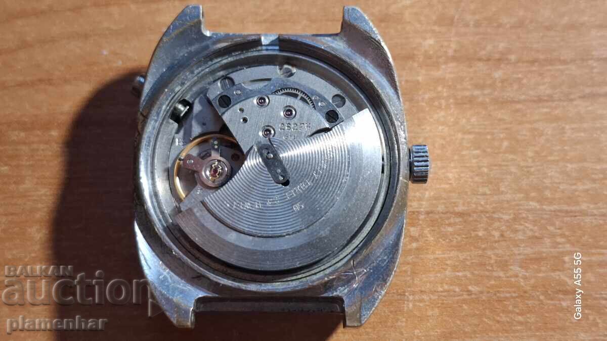 Poljot with price 49.00 BGN | € 25.05 Poljot with price 49.00 BGN | € 25.05