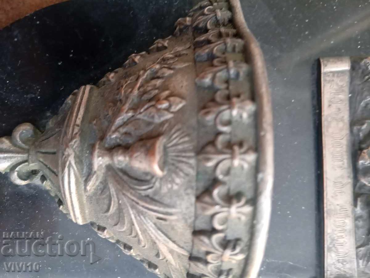 Licitație Crucifix antic catolic, marmură și bronz Licitație Crucifix antic catolic, marmură și bronz