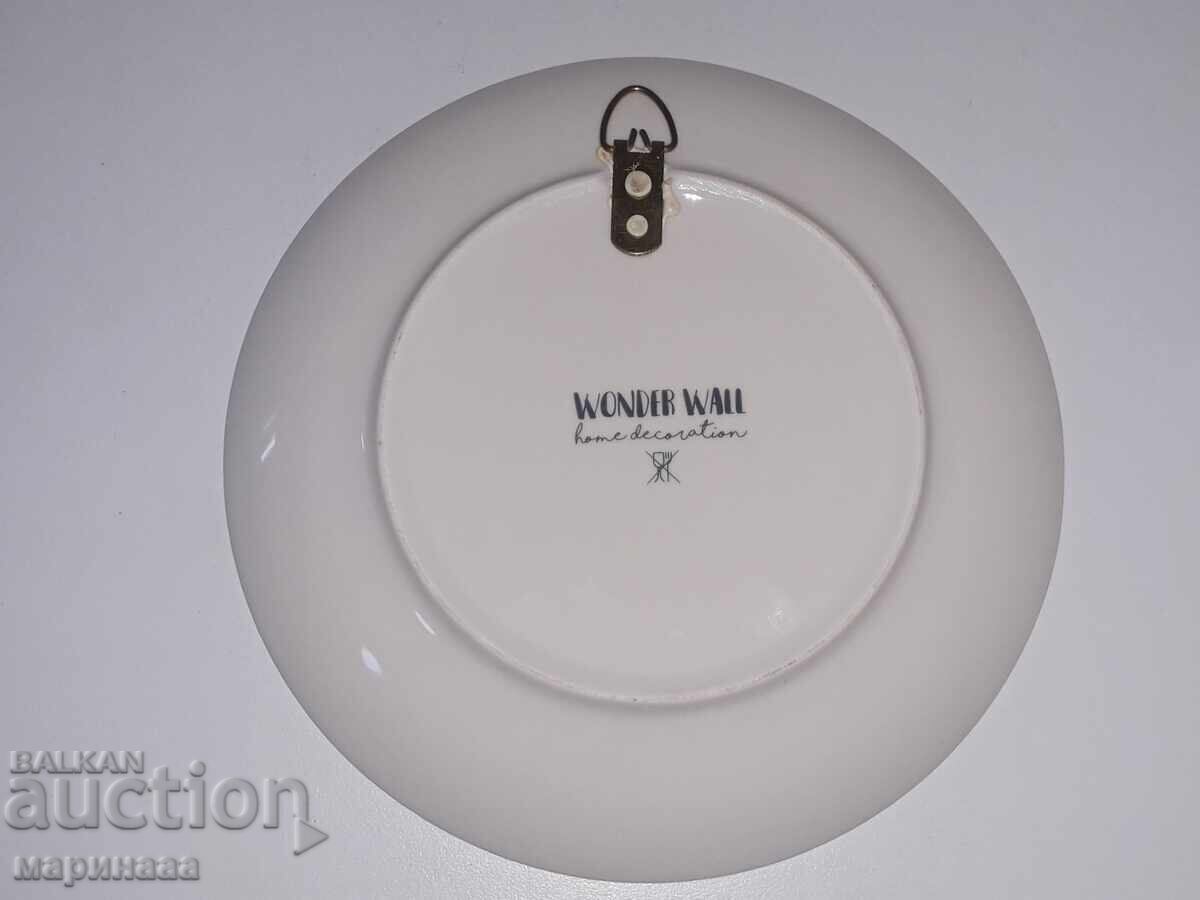 PLATE. PORCELAIN. NETHERLANDS with price 5.00 BGN | € 2.56 PLATE. PORCELAIN. NETHERLANDS with price 5.00 BGN | € 2.56