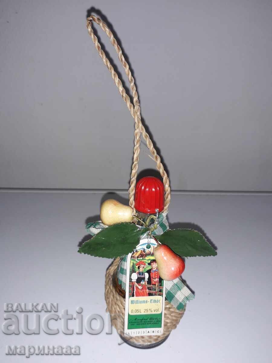 PEAR LIQUEUR. COLLECTION. GERMANY with price 3.00 BGN | € 1.53 PEAR LIQUEUR. COLLECTION. GERMANY with price 3.00 BGN | € 1.53