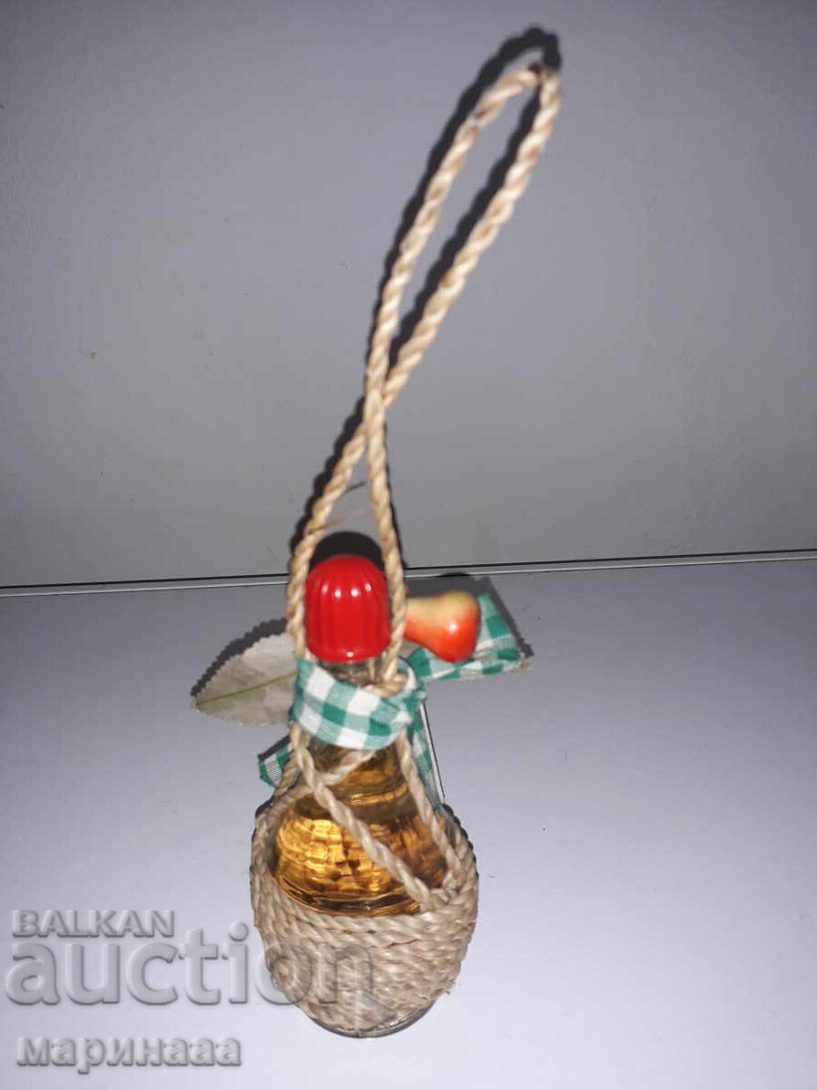 Auction PEAR LIQUEUR. COLLECTION. GERMANY Auction PEAR LIQUEUR. COLLECTION. GERMANY