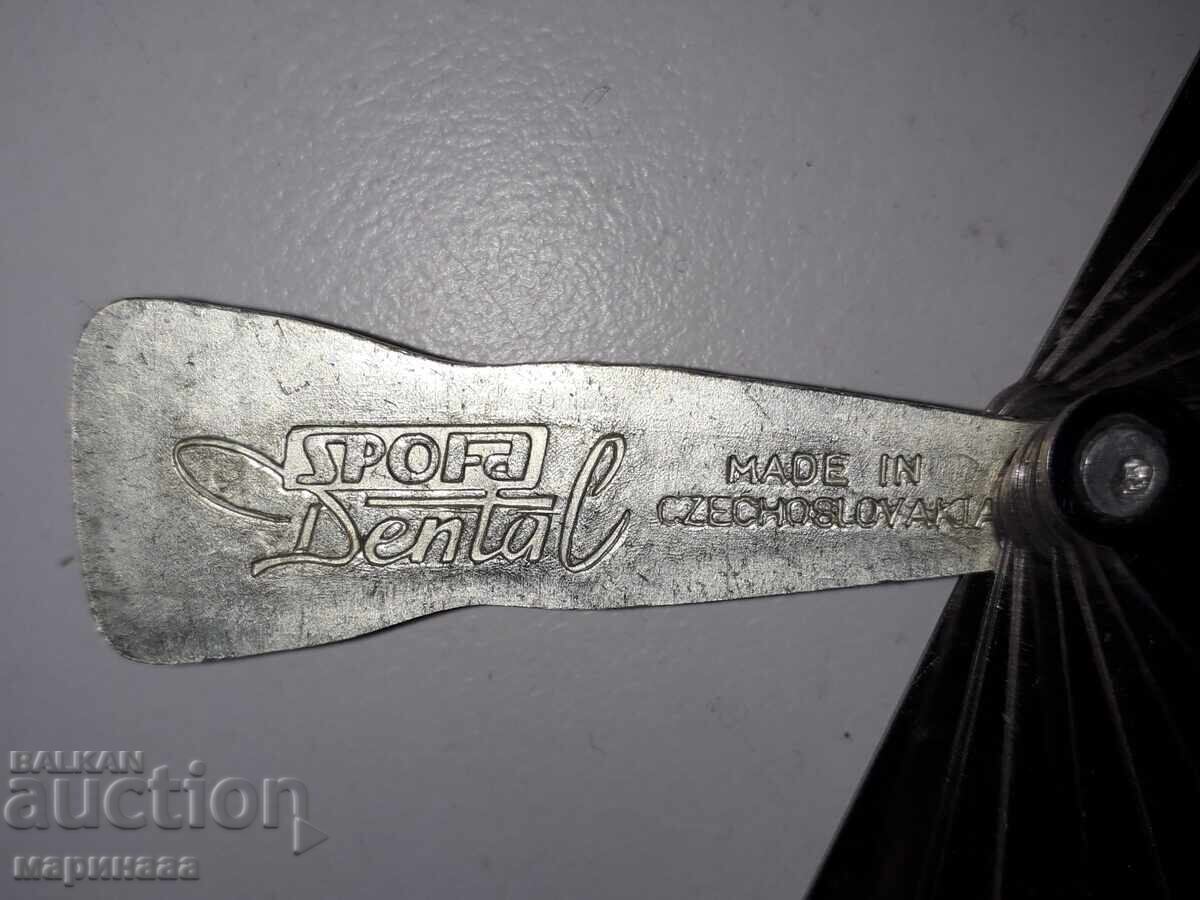 Delivery of DENTAL SAMPLE KIT. CZECHOSLOVAKIA Delivery of DENTAL SAMPLE KIT. CZECHOSLOVAKIA