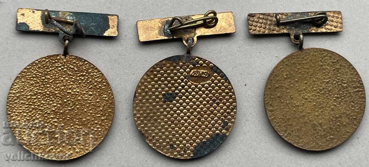 39599 Bulgaria lot 3 DOSO signs Motorcycling 1-2-3 Discharge with price 30.00 BGN | € 15.34 39599 Bulgaria lot 3 DOSO signs Motorcycling 1-2-3 Discharge with price 30.00 BGN | € 15.34