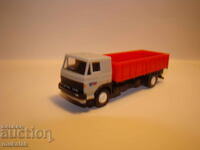 IGRA H0 1/87 LIAZ SKODA EUROPE   КАМИОН МОДЕЛ КОЛИЧКА ВЛЕКАЧ