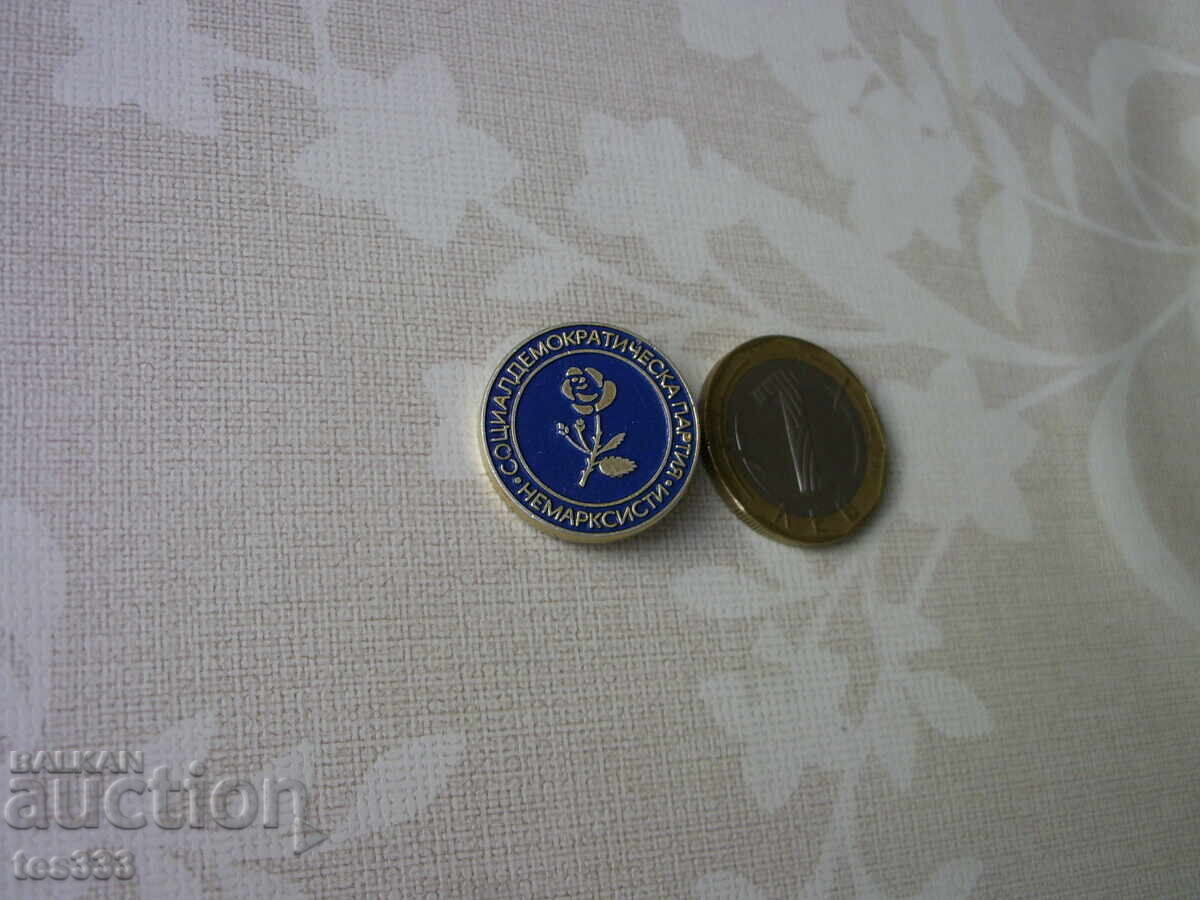Доставка на Значка Социалдемократическа партия немарксисти