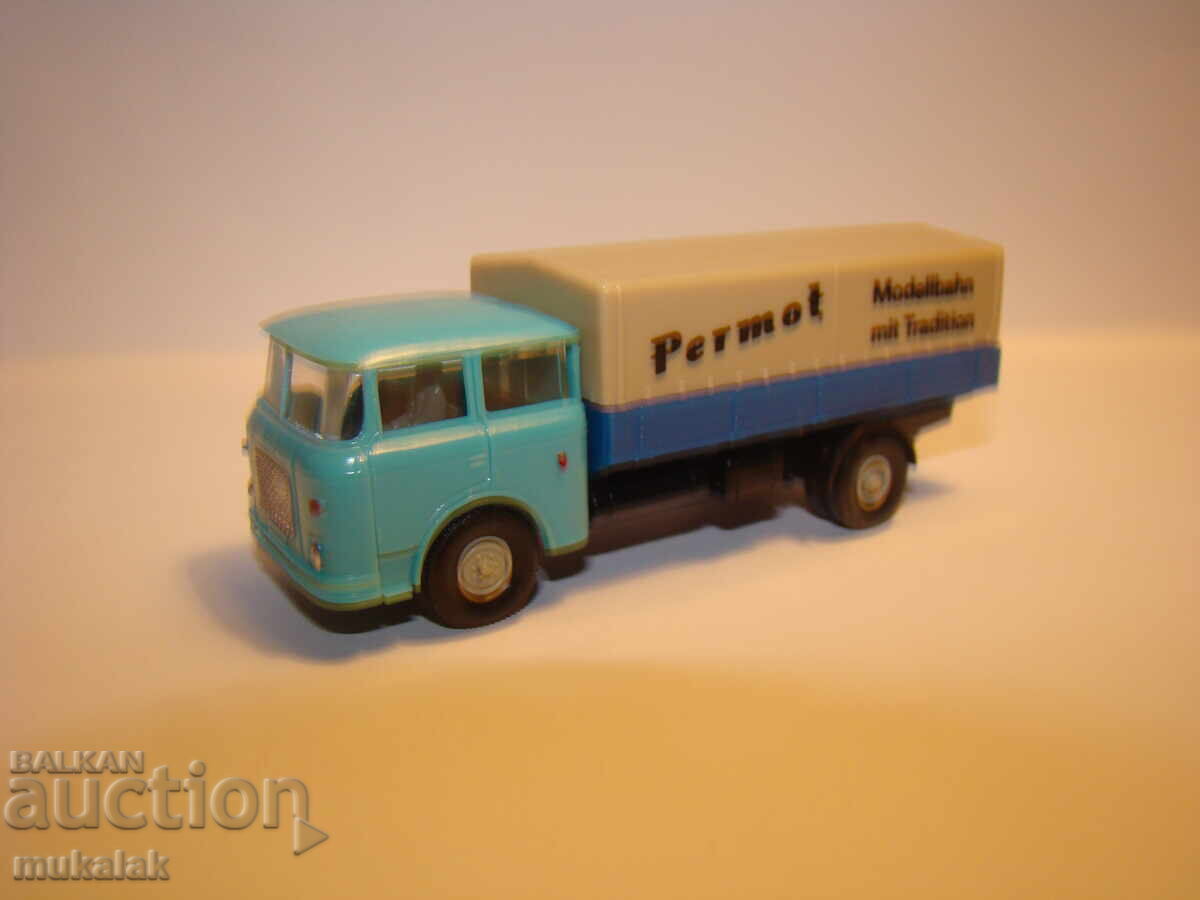 Auction PERMOT H0 1/87 SKODA TRUCK MODEL TROLLEY TRACTOR Auction PERMOT H0 1/87 SKODA TRUCK MODEL TROLLEY TRACTOR