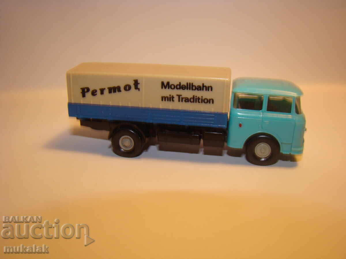 PERMOT H0 1/87 SKODA TRUCK MODEL TROLLEY TRACTOR