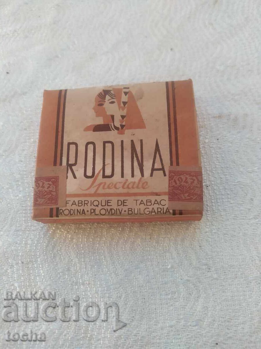 old box of Rodina cigarettes 1947, full, unopened