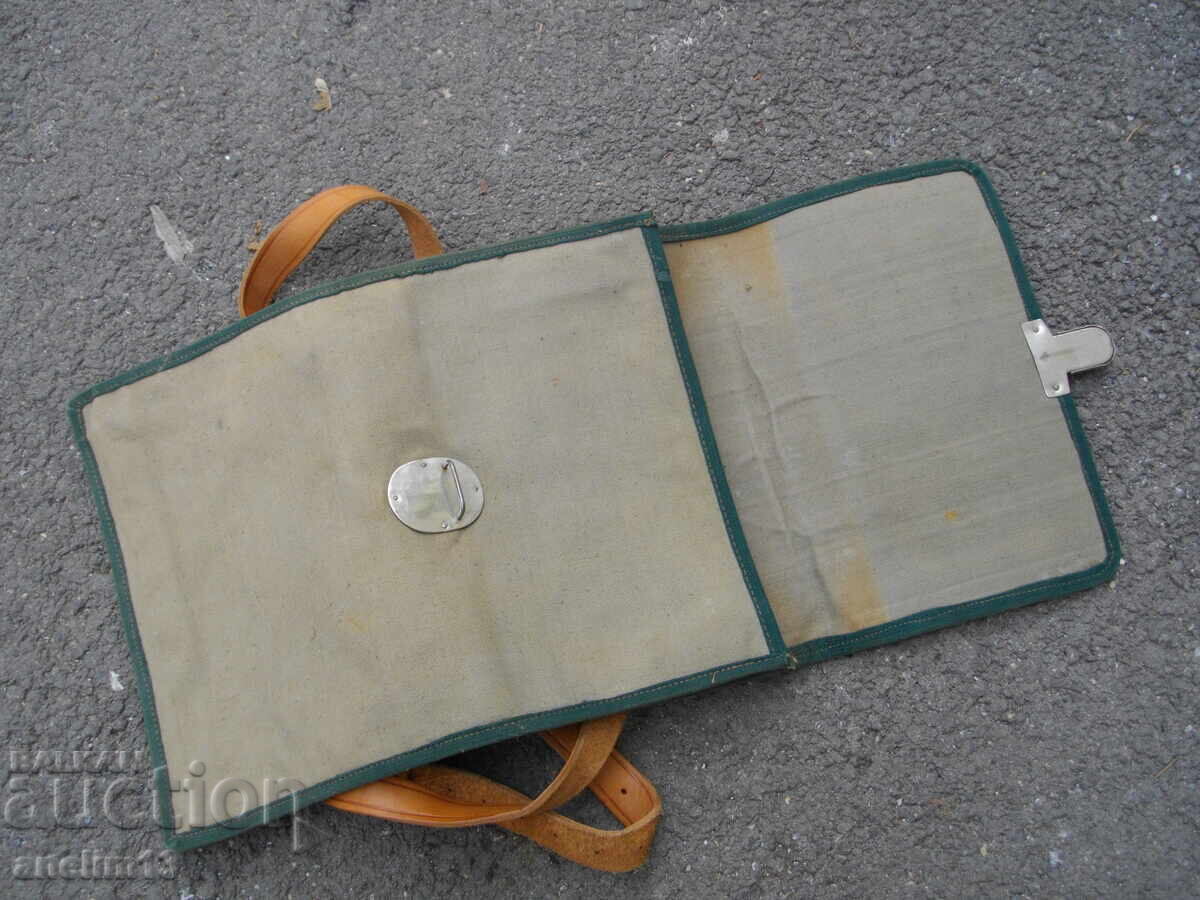 Delivery of OLD MILITARY DOCUMENT BAG