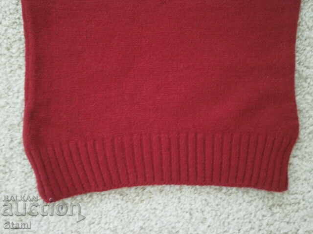 Machine-knitted sleeveless bouclé sweater, tile color - 5