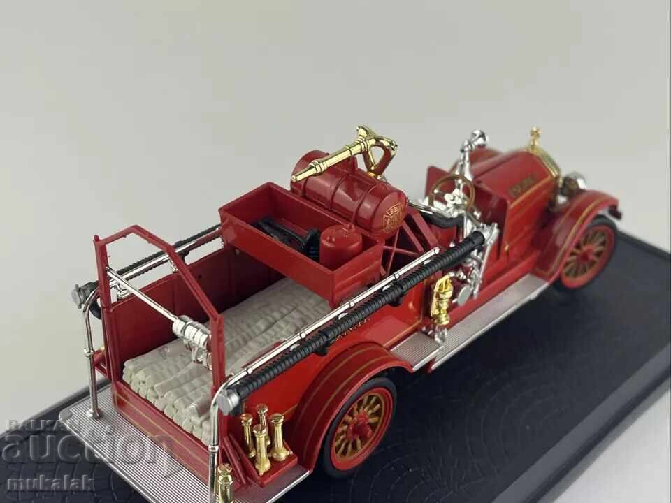 1:32 FIRE ENGINE FIREFIGHTER TROLLEY TOY MODEL - 5 1:32 FIRE ENGINE FIREFIGHTER TROLLEY TOY MODEL - 5