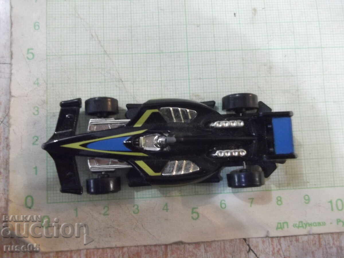 Mașină - 787 cu preț 3.00 BGN | € 1.53