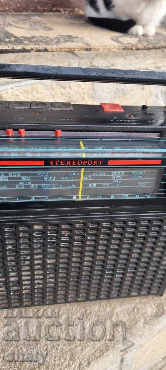 Auction Old rare radio Auction Old rare radio