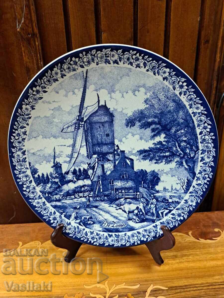 Beautiful Dutch porcelain platter