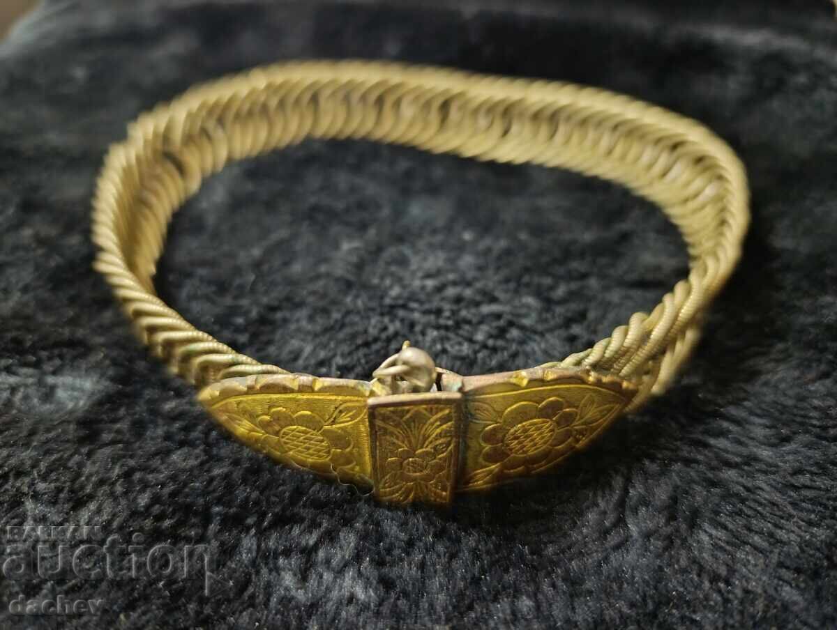 Delivery of Rare silver with gold plating Renaissance jewelry Necklace Bitch Delivery of Rare silver with gold plating Renaissance jewelry Necklace Bitch