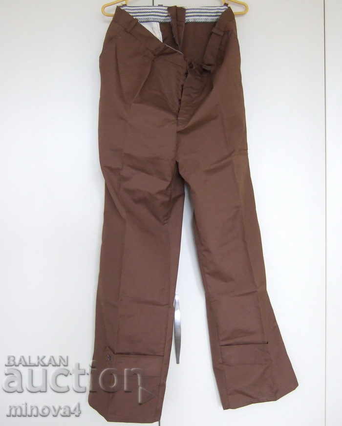 Delivery of BNA workwear - brand new, with tags! Delivery of BNA workwear - brand new, with tags!