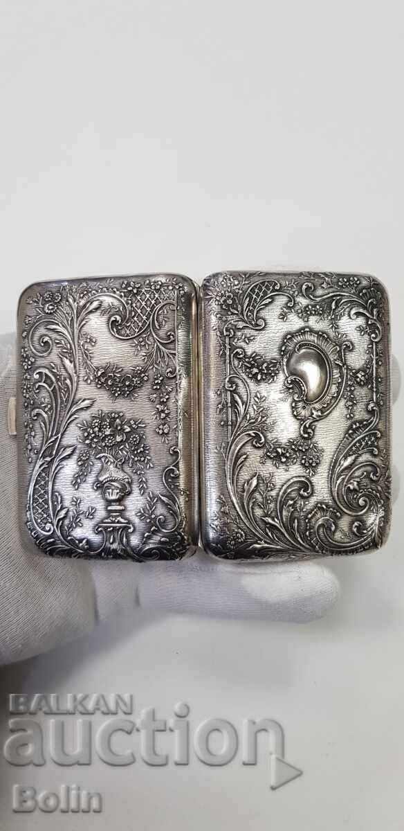 Delivery of Beautiful silver snuffbox, box Europe Neo-Rococo 19th century Delivery of Beautiful silver snuffbox, box Europe Neo-Rococo 19th century