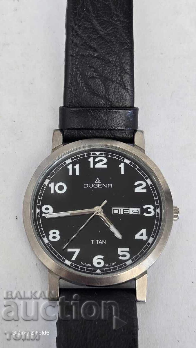 DUGENA TITAN QUARTZ SWISS MADE RARE I DON'T KNOW IF IT WORKS