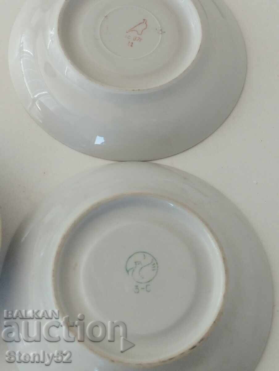 3 pcs of orange plates from the USSR with gilded edges with price 15.00 BGN | € 7.67 3 pcs of orange plates from the USSR with gilded edges with price 15.00 BGN | € 7.67