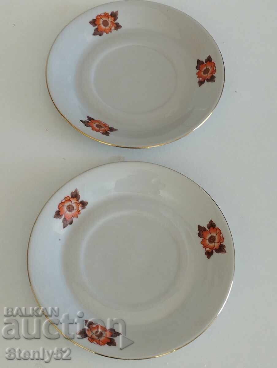 2 бр.порцеланови чинии за кафе чай, десерт
