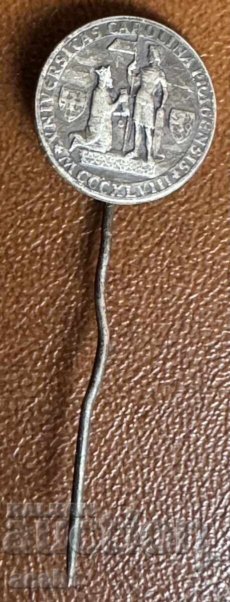 Badge Czech Republic FACULTY OF MEDICINE IN HRADEC KRALOVÉ with price 9.99 BGN | € 5.11