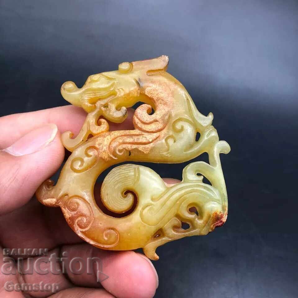 228.75 pcs natural jade amulet dragon with price 89.90 BGN | € 45.97