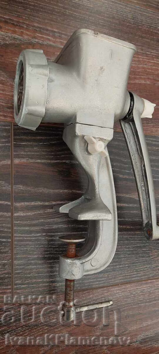 New aluminum grinder from Soca with price 30.00 BGN | € 15.34 New aluminum grinder from Soca with price 30.00 BGN | € 15.34