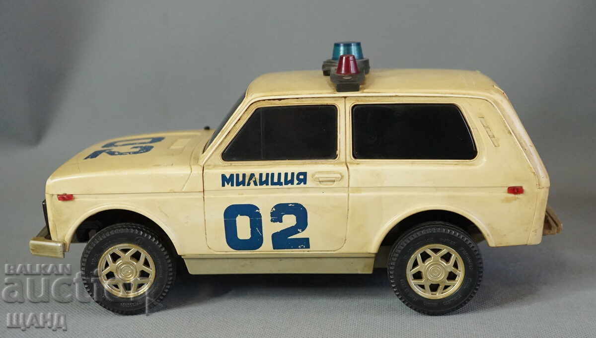 Lada Niva Old Russian Plastic Toy Model Car Militia