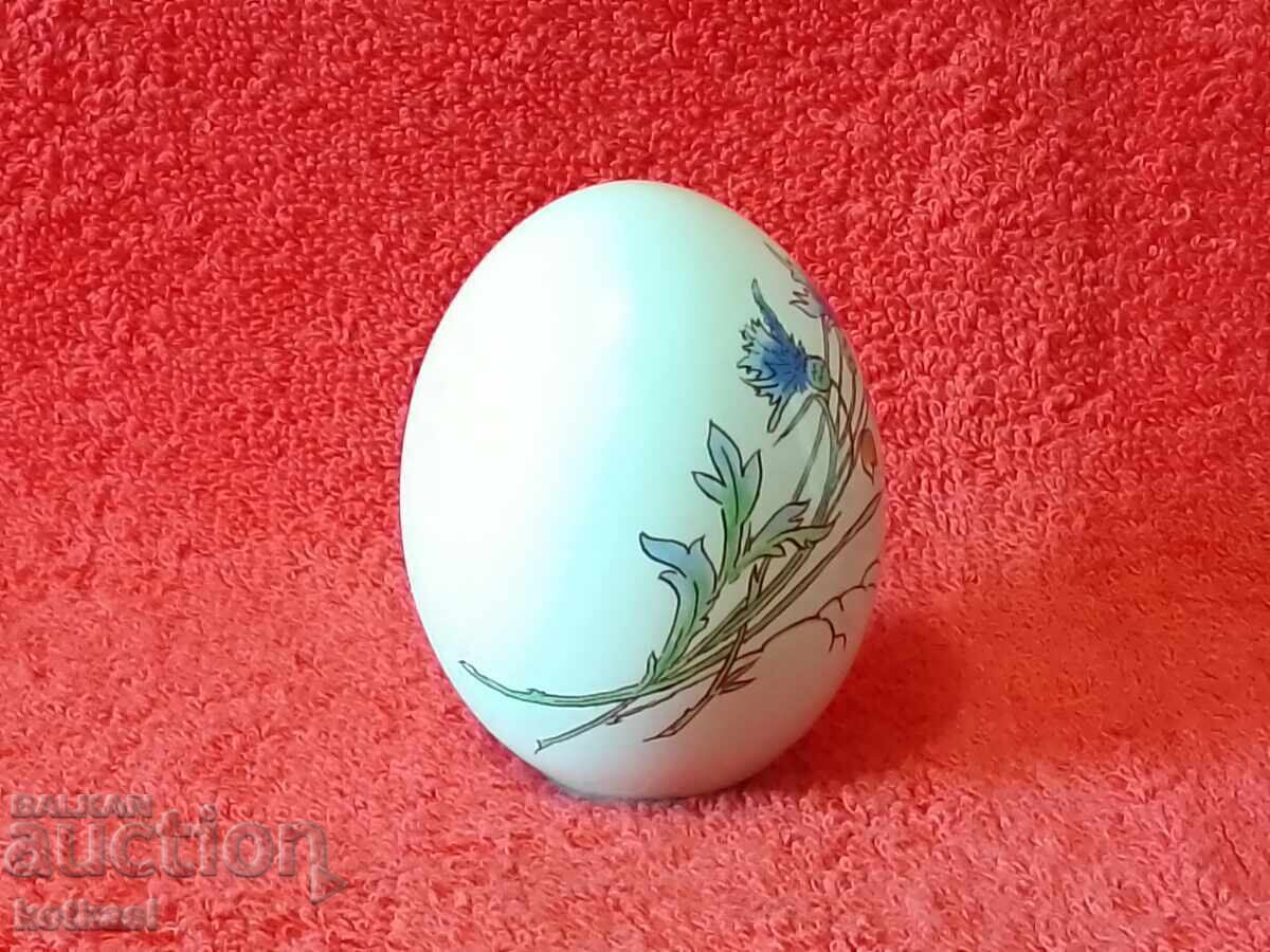 Licitație Figurină veche din porțelan cu semnătura Egg flowers