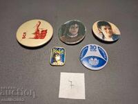 Badges 07