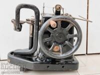 Old manual sewing machine "SINGER", RARE RRR, working