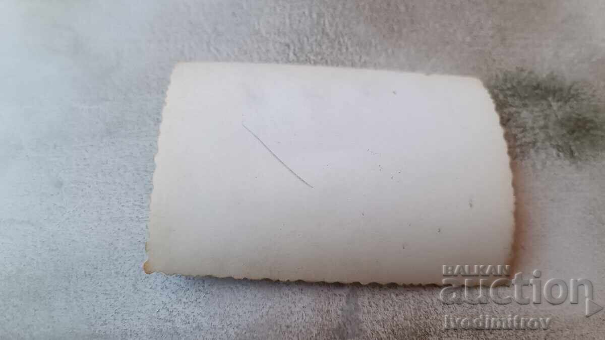 Photo Young man on the beach with price 2.35 BGN | € 1.20 Photo Young man on the beach with price 2.35 BGN | € 1.20