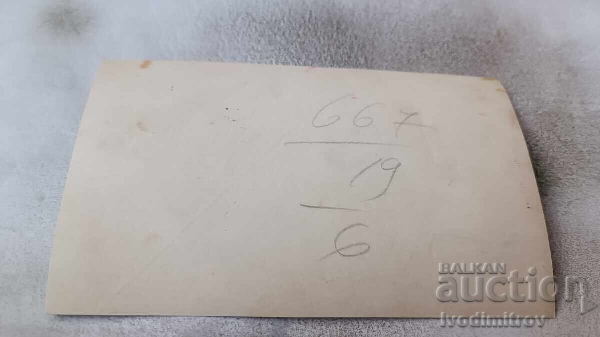 Photo Newlyweds and wedding guests with price 6.45 BGN | € 3.30 Photo Newlyweds and wedding guests with price 6.45 BGN | € 3.30