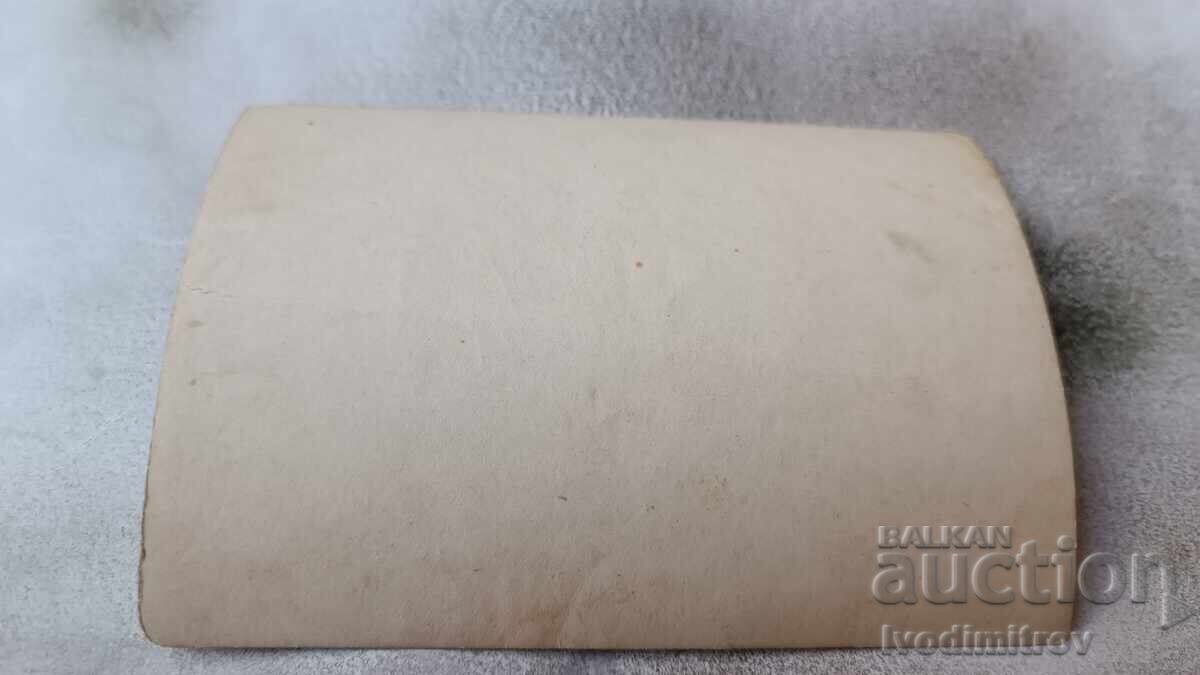 Photo Men with horse-drawn carriages in the mountains with price 2.85 BGN | € 1.46 Photo Men with horse-drawn carriages in the mountains with price 2.85 BGN | € 1.46