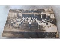 Photo Plovdiv Girls in the salon of Thracian Hero 1927