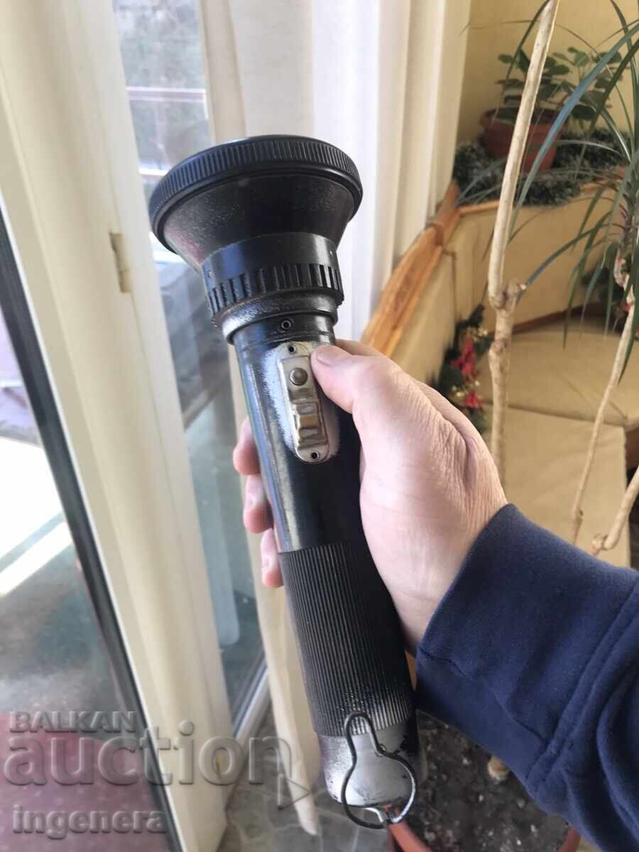 Delivery of LANTERN FLASHLIGHT SPOTLIGHT METAL Delivery of LANTERN FLASHLIGHT SPOTLIGHT METAL