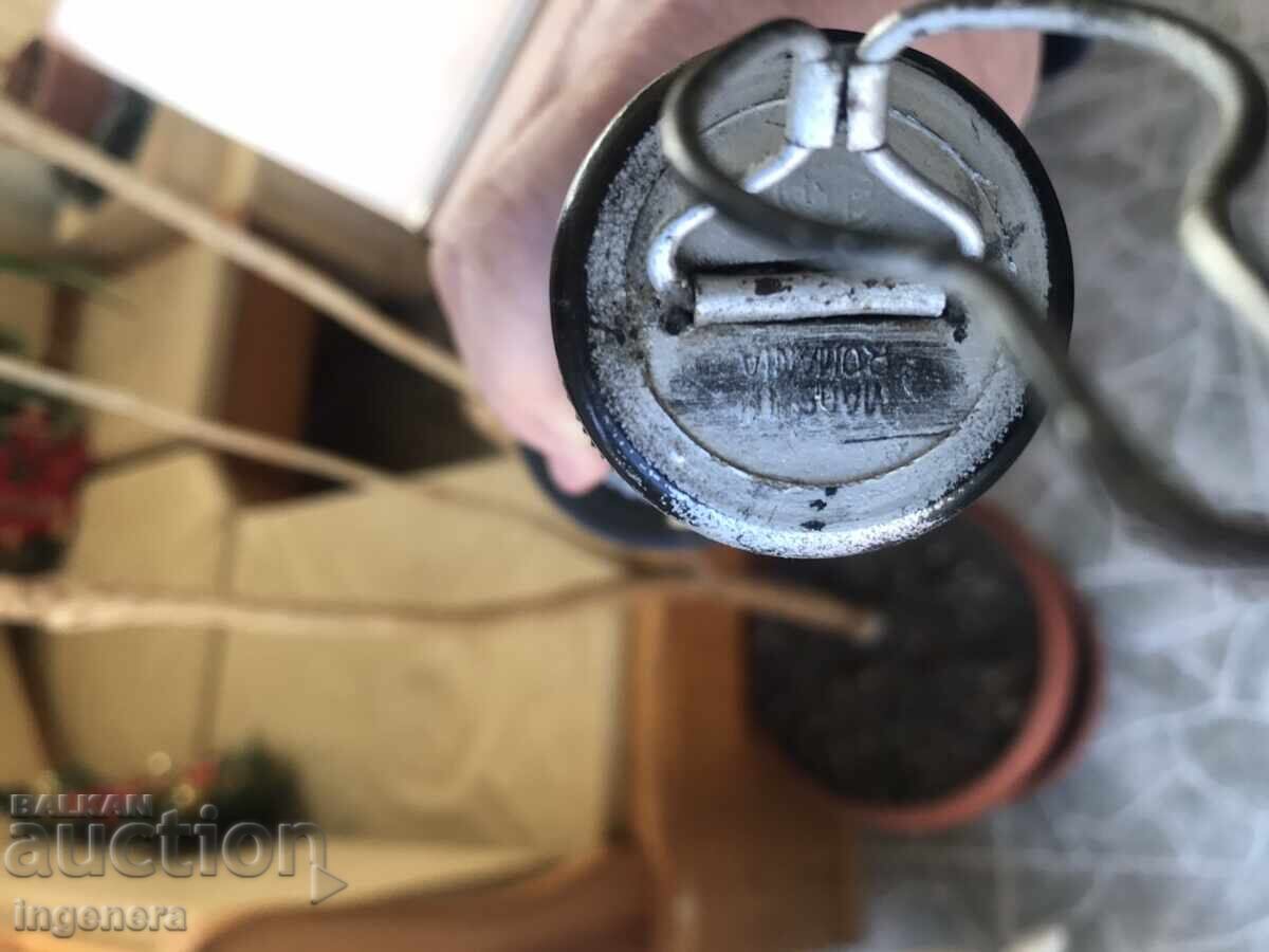 LANTERN FLASHLIGHT SPOTLIGHT METAL - 5 LANTERN FLASHLIGHT SPOTLIGHT METAL - 5