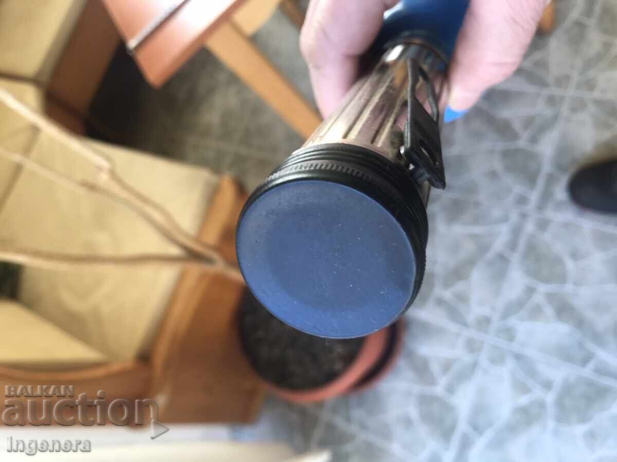 LANTERN FLASHLIGHT SPOTLIGHT METAL - 5 LANTERN FLASHLIGHT SPOTLIGHT METAL - 5