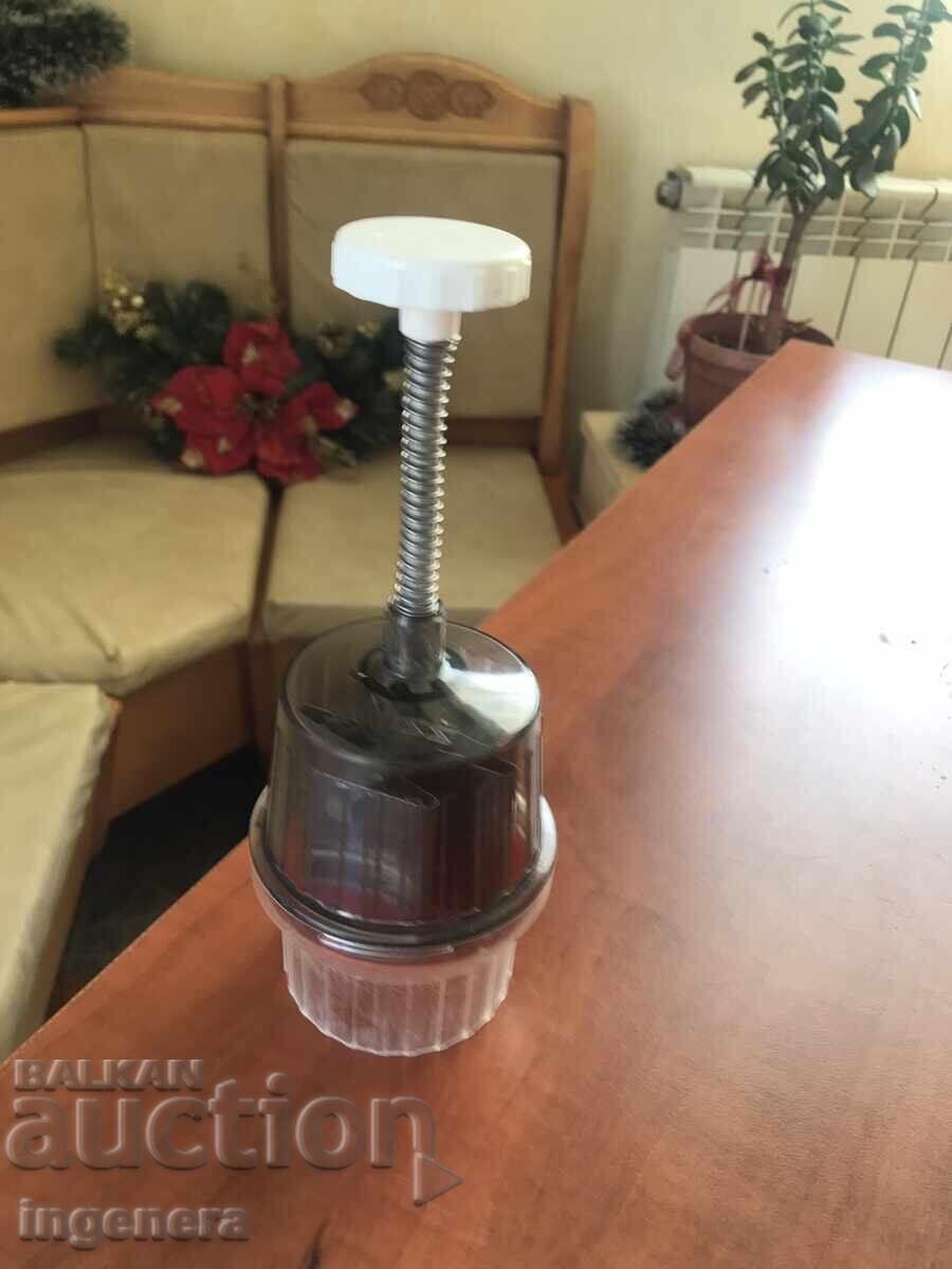 KNIFE UTENSIL CUTTING UTENSIL IN THE KITCHEN KNIFE UTENSIL CUTTING UTENSIL IN THE KITCHEN