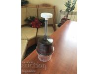 DISPOZITIV DE TĂIEREA UTENSILELOR CUITIT ÎN BUCĂTĂRIE