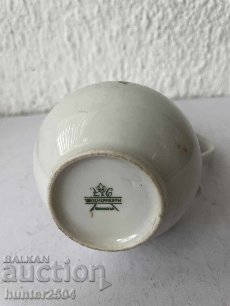 Κανάτα-10 cm, Βαυαρία με τιμή 19.95 BGN | € 10.20 Κανάτα-10 cm, Βαυαρία με τιμή 19.95 BGN | € 10.20