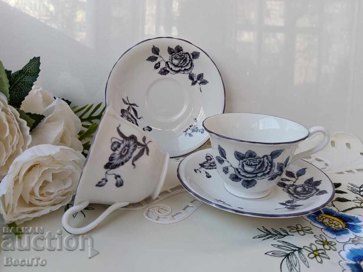 Auction Coffee for two, Swedish porcelain with black roses Auction Coffee for two, Swedish porcelain with black roses