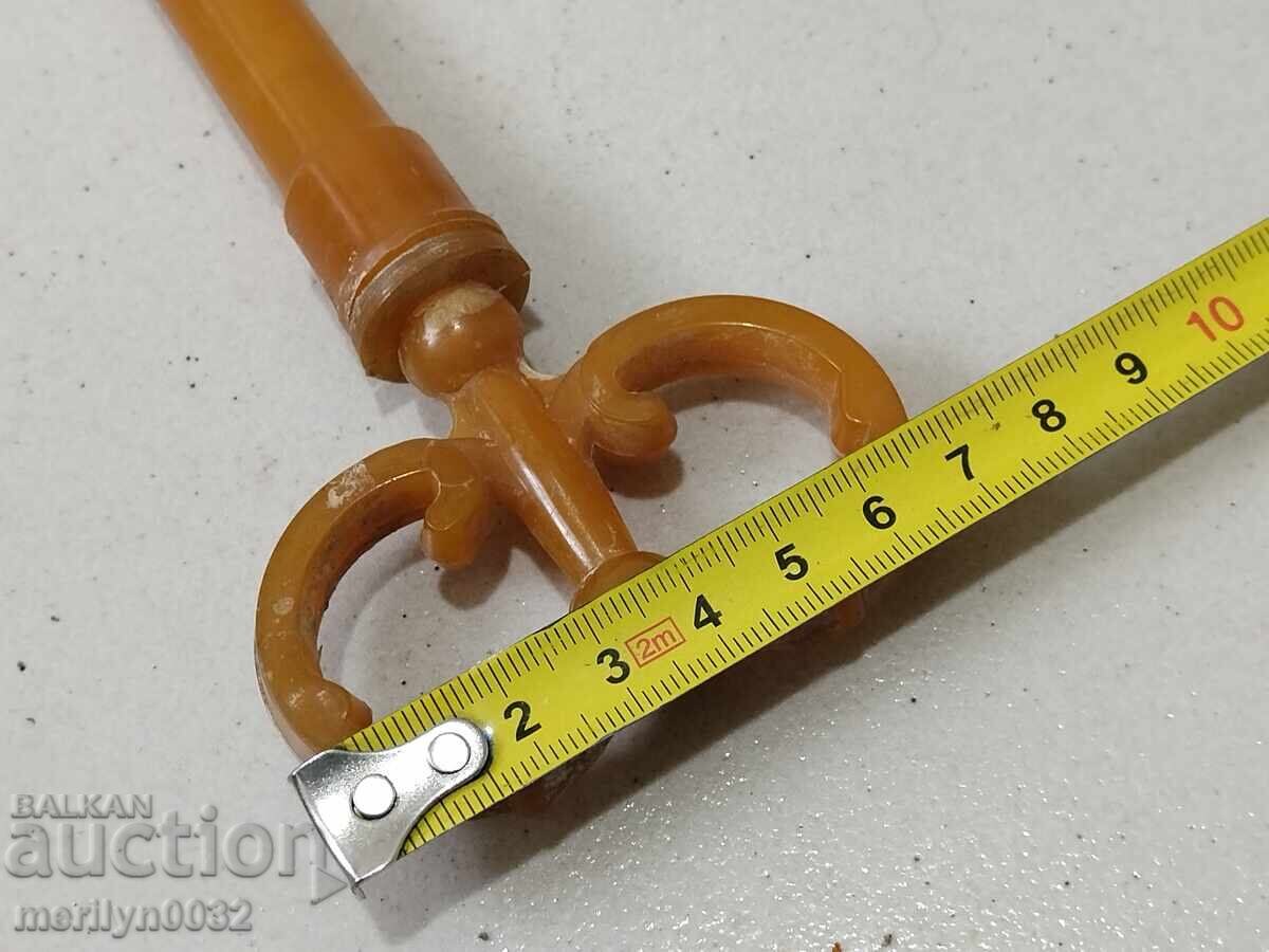 Παράδοση Παλιός βακελίτης τιρμπουσόν 40-50 ετών NRB Παράδοση Παλιός βακελίτης τιρμπουσόν 40-50 ετών NRB