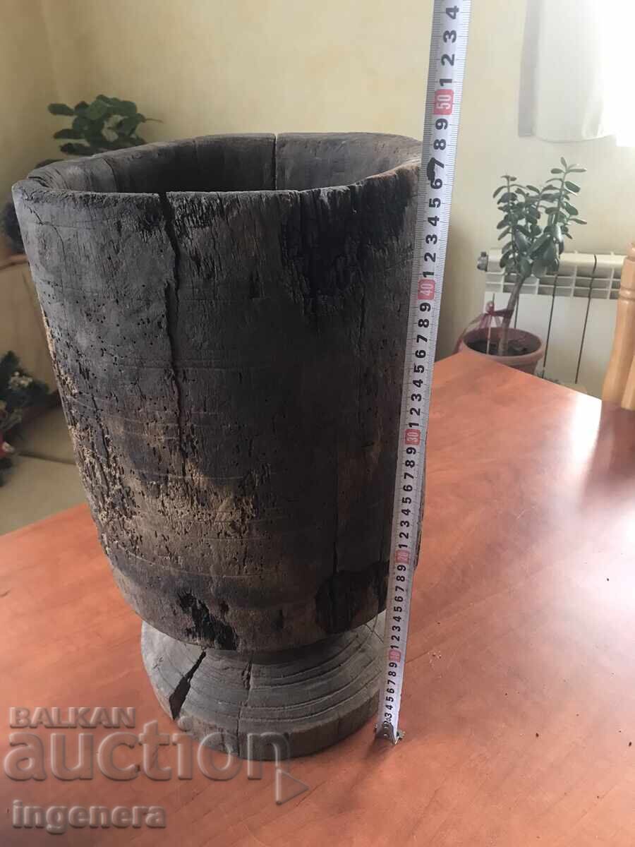 BOTTLE OIL CHEERING VESSEL ANTIQUE WOODEN VESSEL with price 59.00 BGN | € 30.17 BOTTLE OIL CHEERING VESSEL ANTIQUE WOODEN VESSEL with price 59.00 BGN | € 30.17