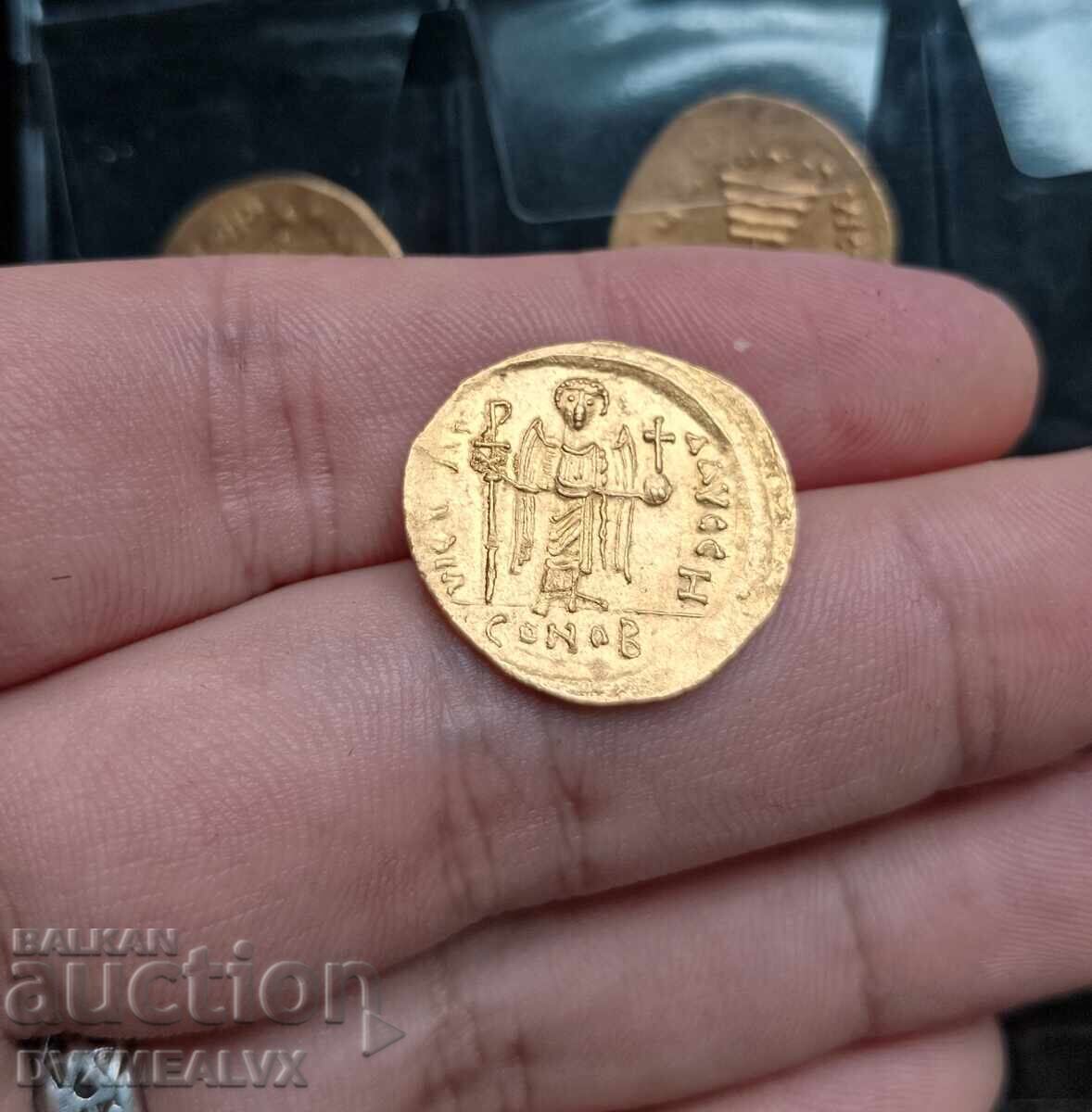 #11 Gold solid of Emperor Maurice Tiberius with price 2020.00 BGN | € 1032.81