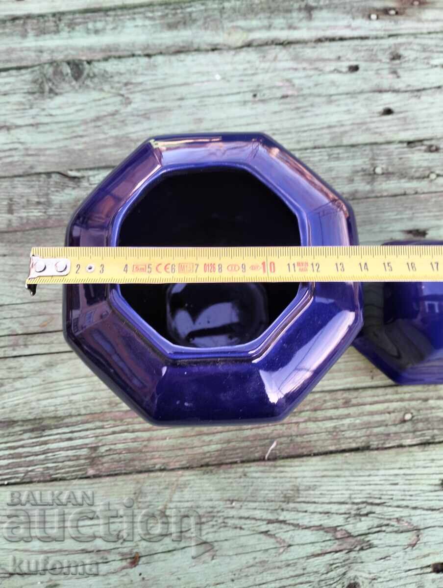 Аукцион Порцеланова бонбониера Аукцион Порцеланова бонбониера