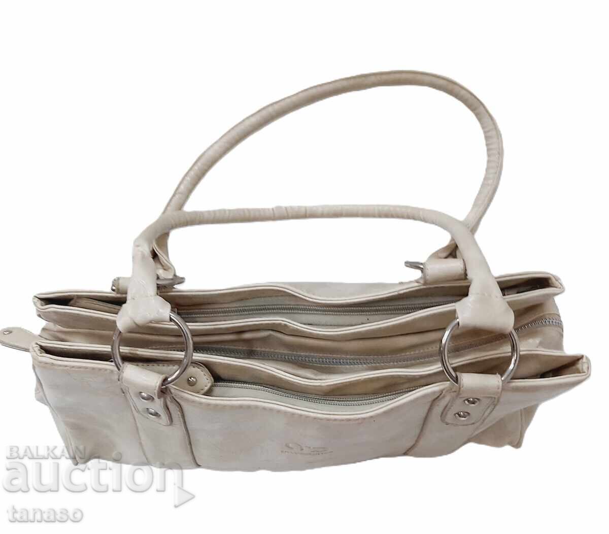 Auction  Handbag(15.3)