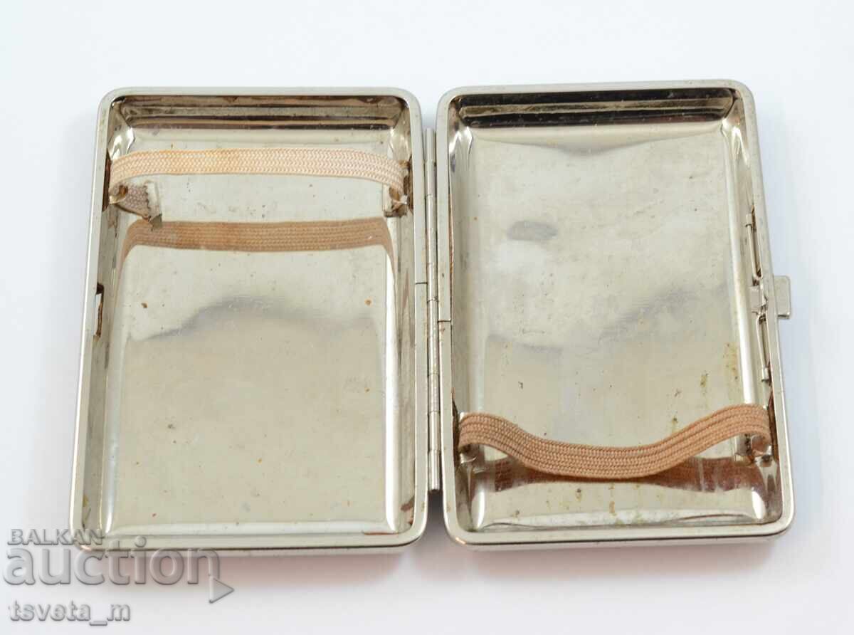 Tabătură antică din piele cu preț € 2.50 | 4.89 BGN Tabătură antică din piele cu preț € 2.50 | 4.89 BGN