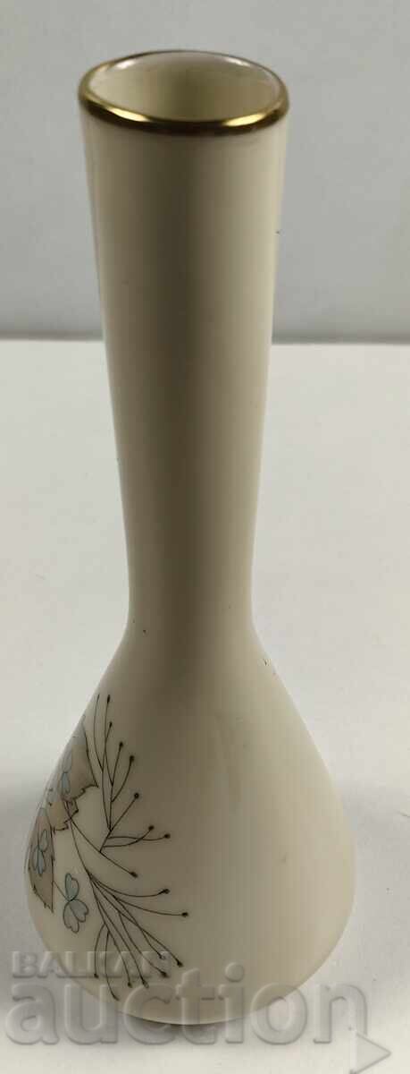 ROSENTHAL VASE PORCELAIN PORCELAIN with price 22.00 BGN | € 11.25 ROSENTHAL VASE PORCELAIN PORCELAIN with price 22.00 BGN | € 11.25